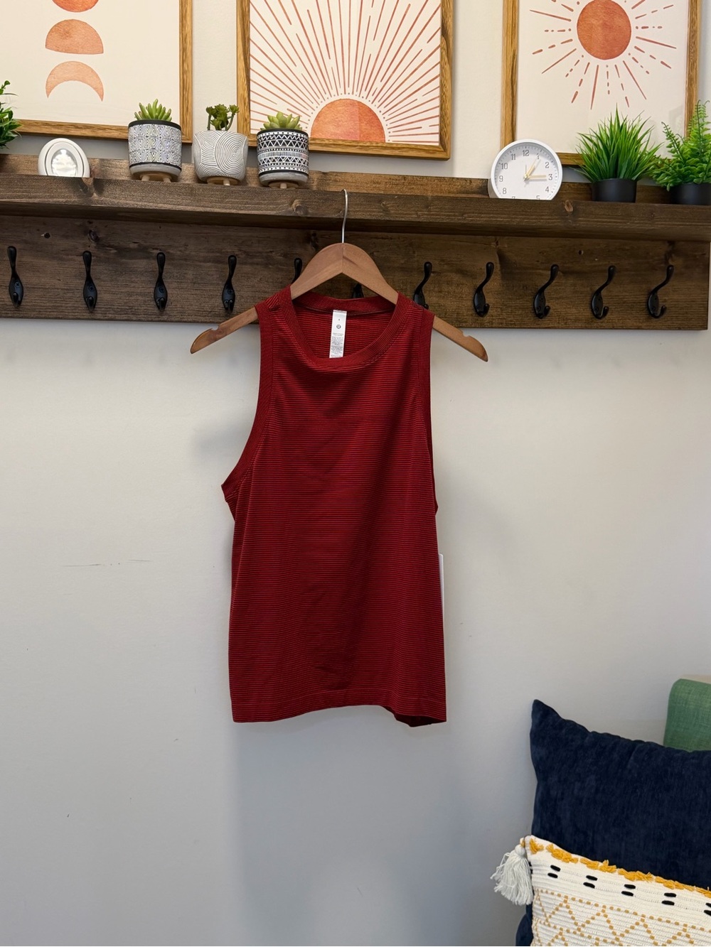 NWT lululemon Swiftly Relaxed Tank, Size 8, Color TEBY/OXFD
